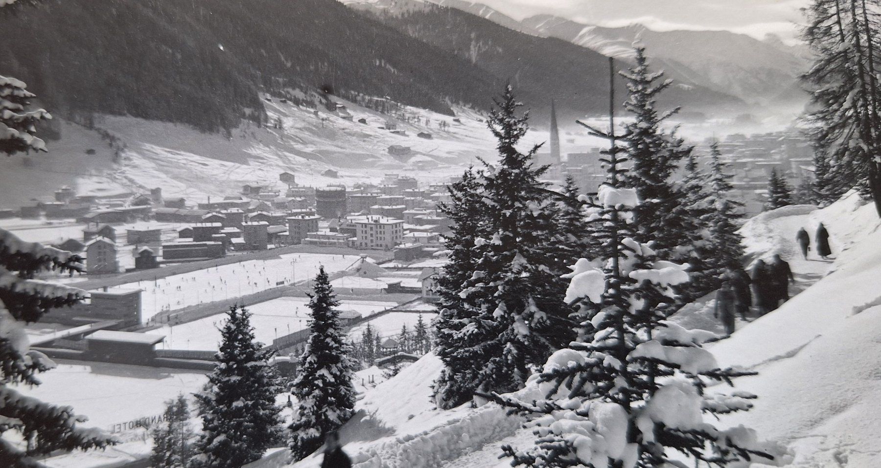 Cartoline postali: AK Davos Platz Eisbahn Winter  GR – Usato da Gurtnellen venduto da Stonevalley007 1