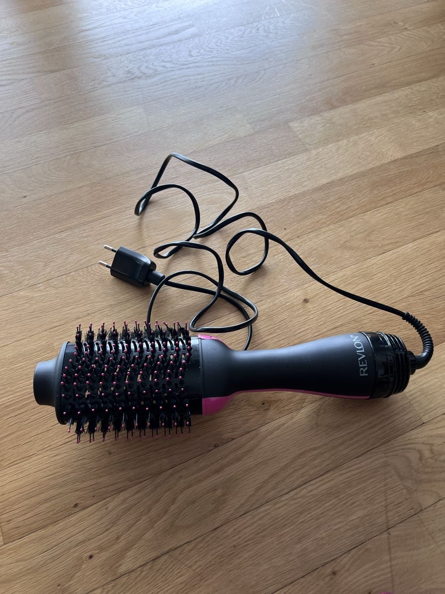 Revlon Asciugacapelli: Warmluftbürste Revlon  – Nuovo (secondo la descrizione) da Neuhaus SG venduto da bernike 3