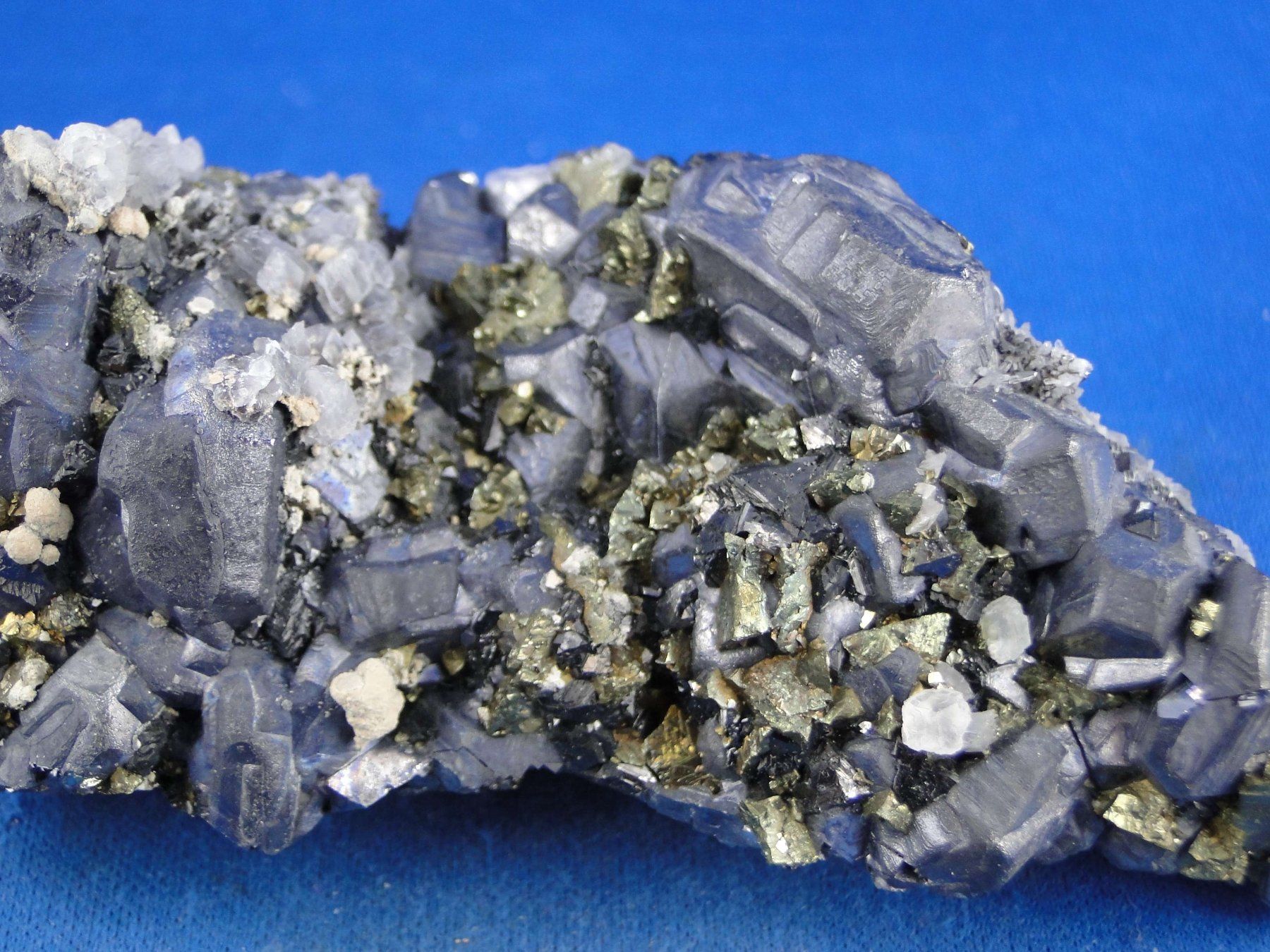 Mineralien & Heilsteine: Galena, Chalcopyrit, Pyrit und Quartz – Gebraucht aus Schinznach Bad von Demerald 3