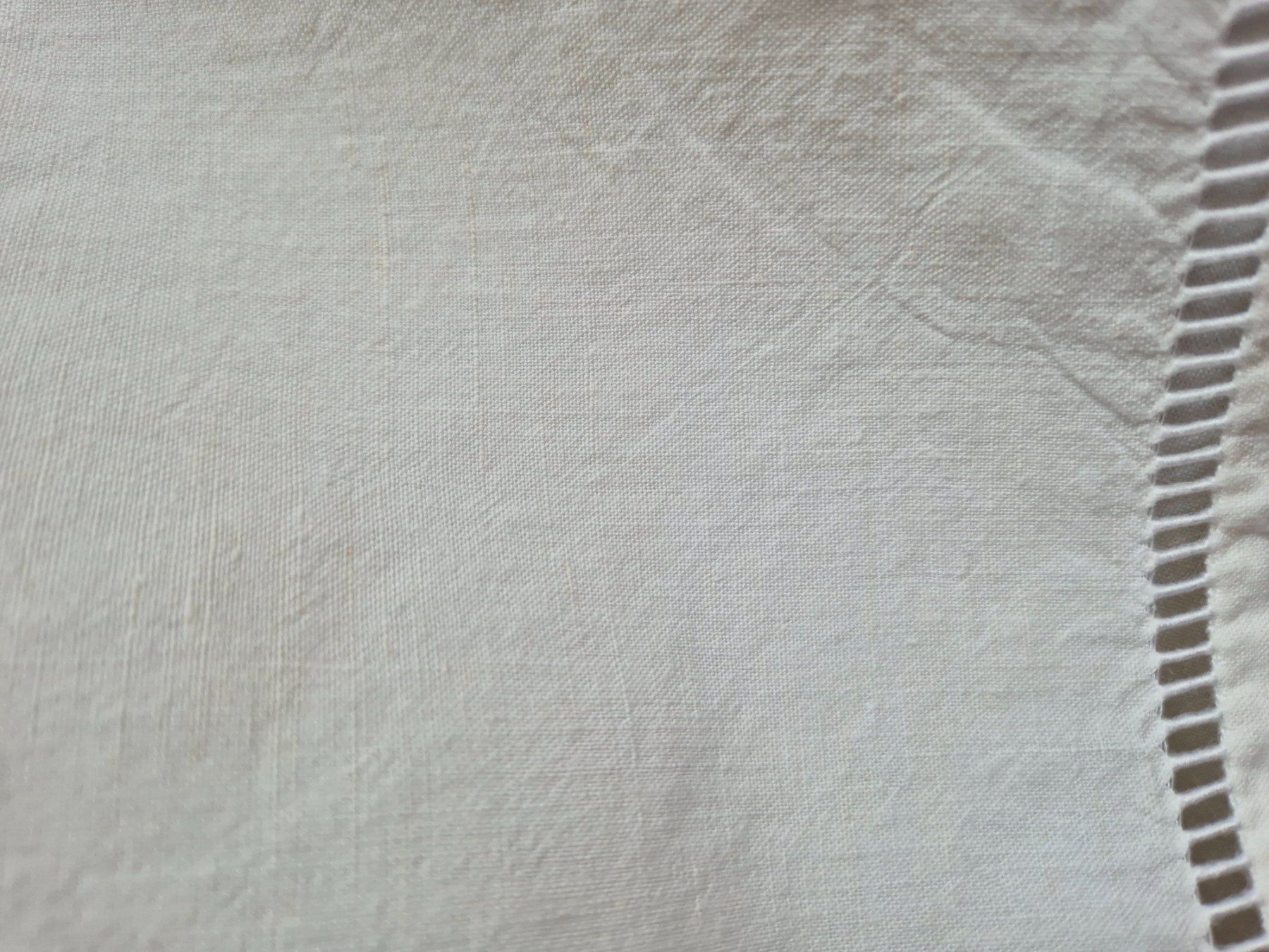 Linge de lit: Leintuch Monogramm TP bestickt, 300x205 cm – D'occasion à Bern par aronari 5