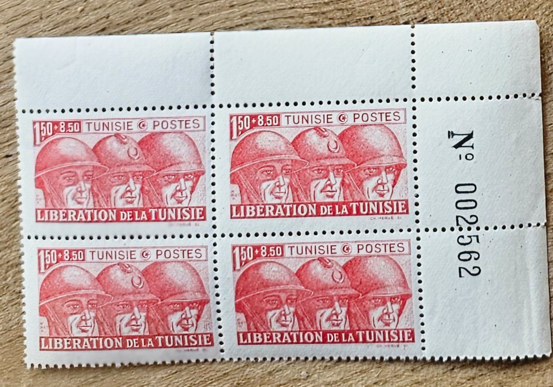 Alle Briefmarken: Libération de la Tunisie ** 1943 – Neu (gemäss Beschreibung) aus Les Valettes von Nuba1