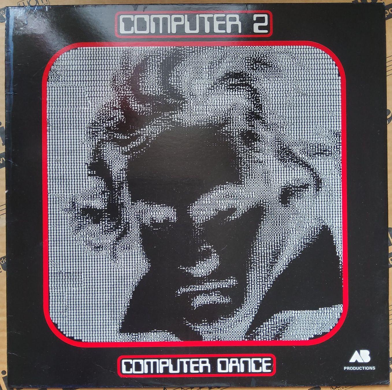 Dischi in vinile: Computer 2 – Computer Dance / Electronic, Funk FR 1975 VG+M- – Nuovo (secondo la descrizione) da Hägendorf venduto da Plattenhardt