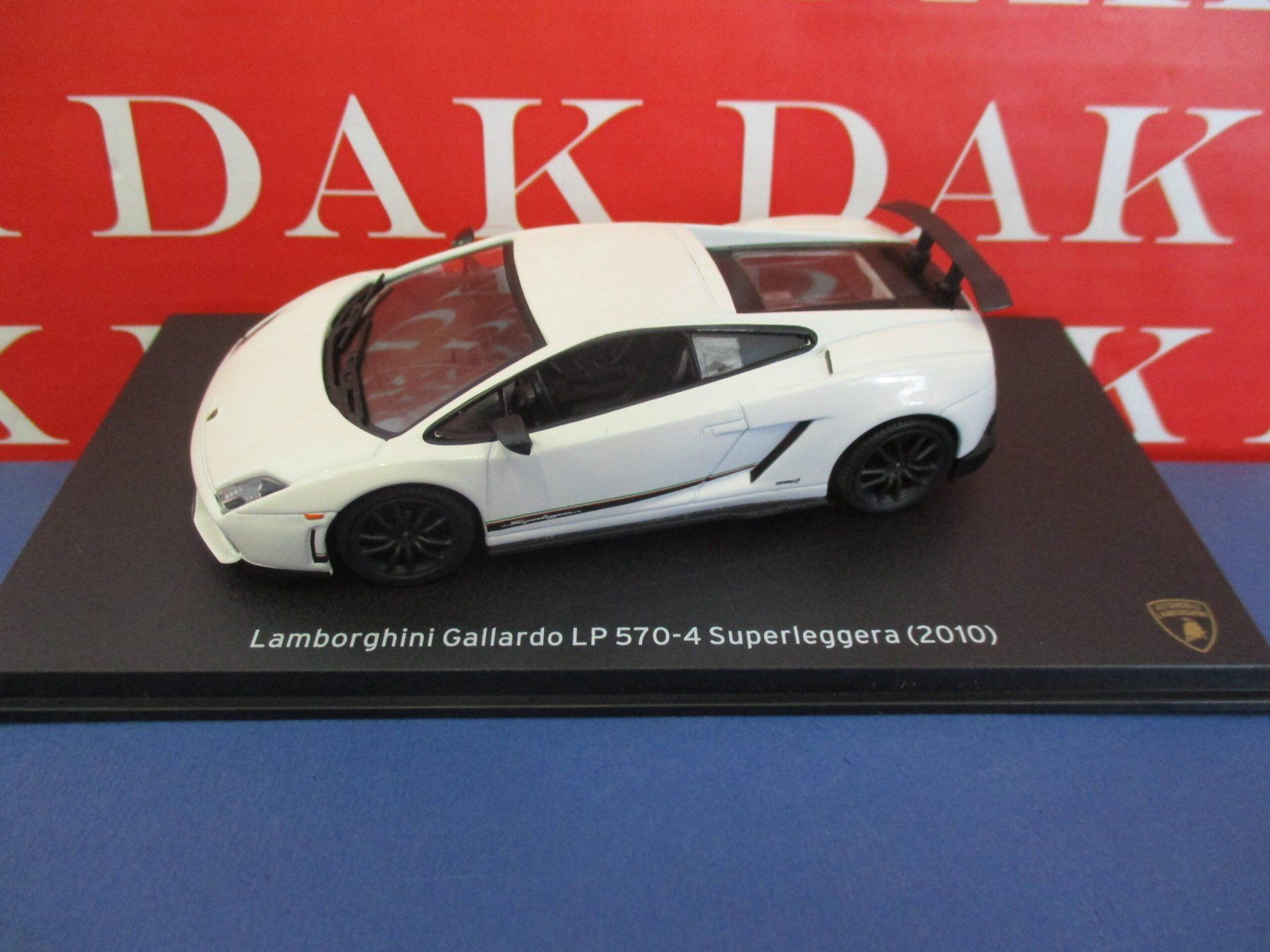 Lamborghini Modellini d'auto: Lamborghini Gallardo LP570-4 Superleggera 2010 weiss / – Nuovo e nell'imballaggio originale da Gerlafingen venduto da espero88 2