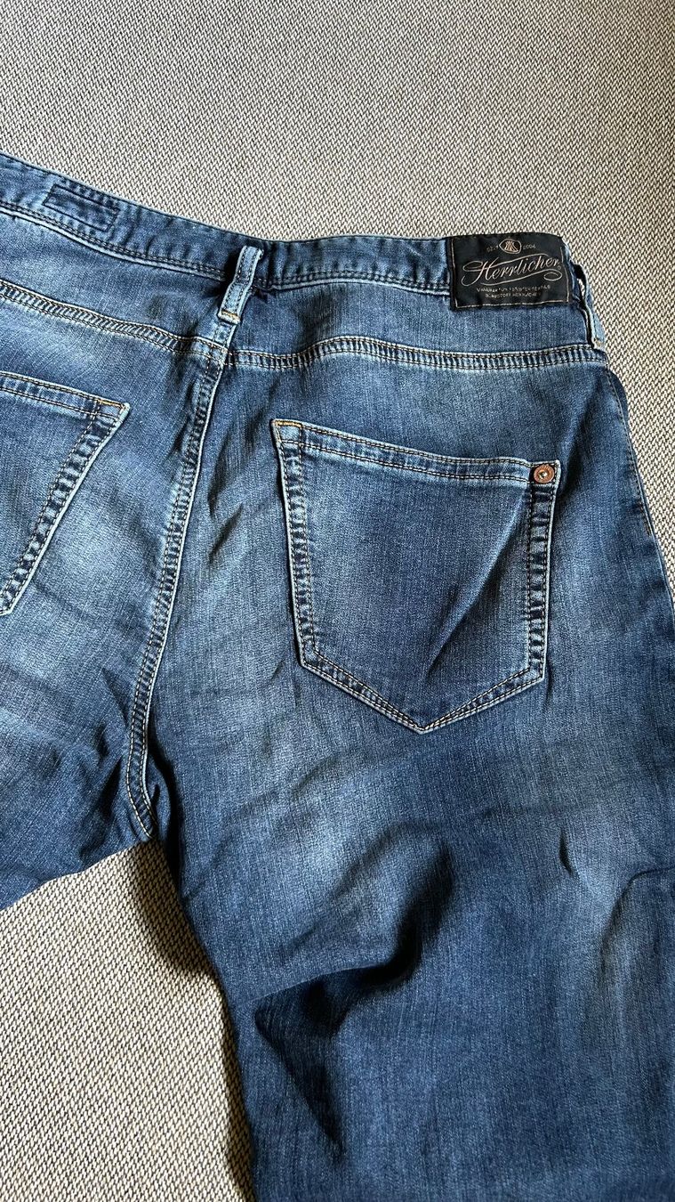 Herrlicher Jeans: Damen Jeans von Herrlicher, Grösse 31 – Nuovo (secondo la descrizione) da Innertkirchen venduto da Urbachtal 4