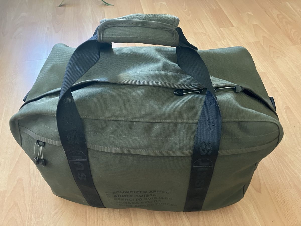 Schweizer Armee Borse: Original Swiss Army Holdall – Usato da Zürich venduto da Classic_Collection_Zurich