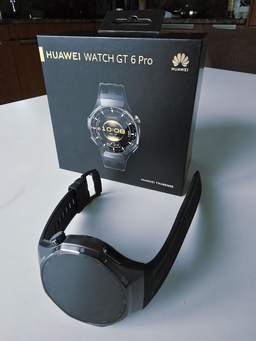 Huawei Smartwatch: Huawei Watch GT 6 Pro – Nuovo (secondo la descrizione) da Embrach venduto da josmijono 3