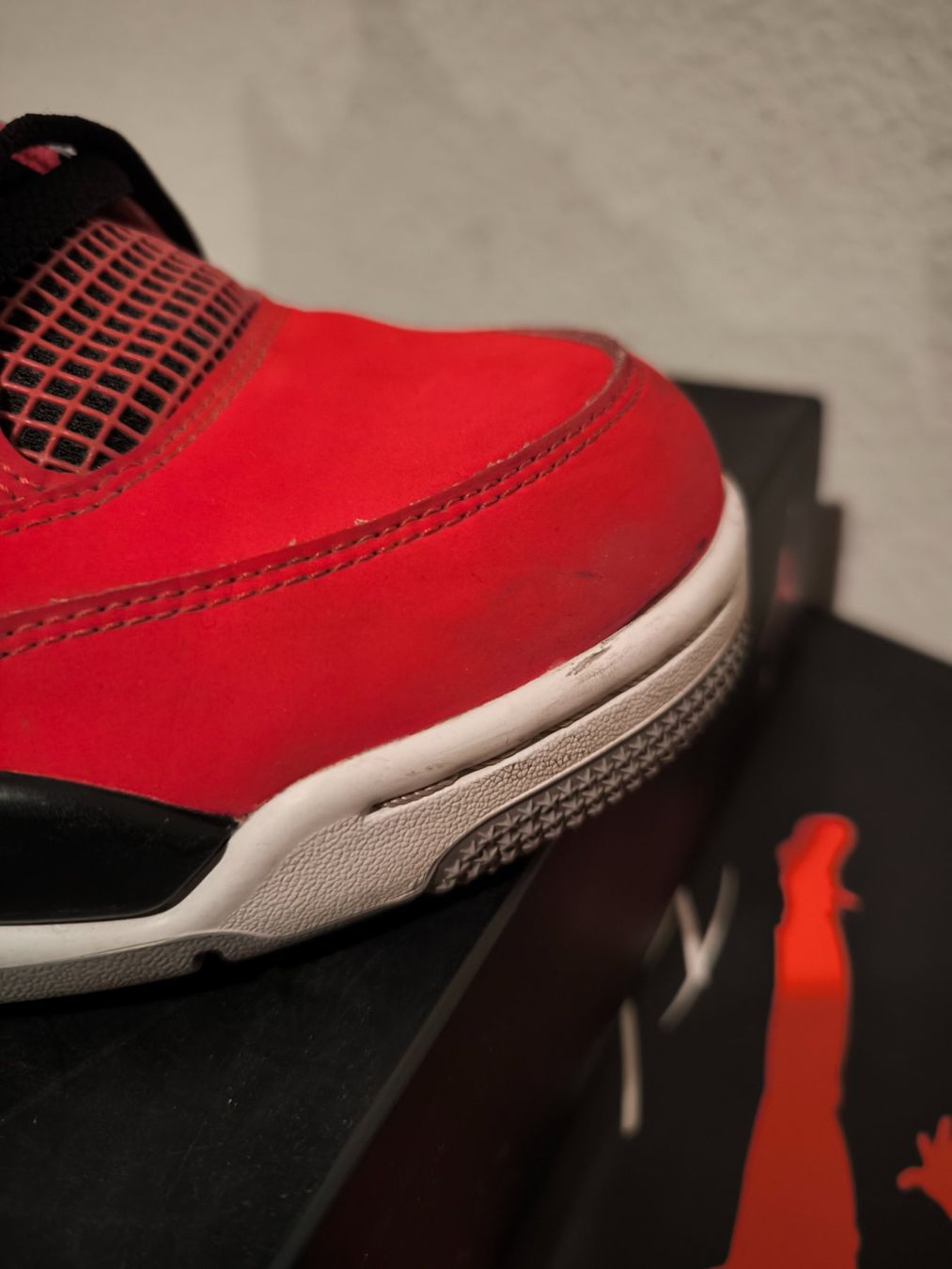 Jordan Scarpe da uomo: Air Jordan 4 Retro Toro Bravo - Size 45 – Usato da Zürich venduto da l.to 6