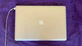MacBook Pro 13“