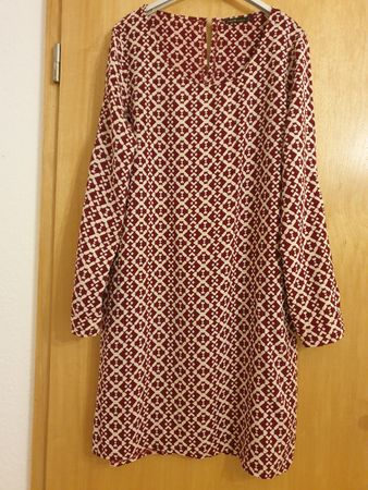 Robe légère, 38, manches longues, très bon état