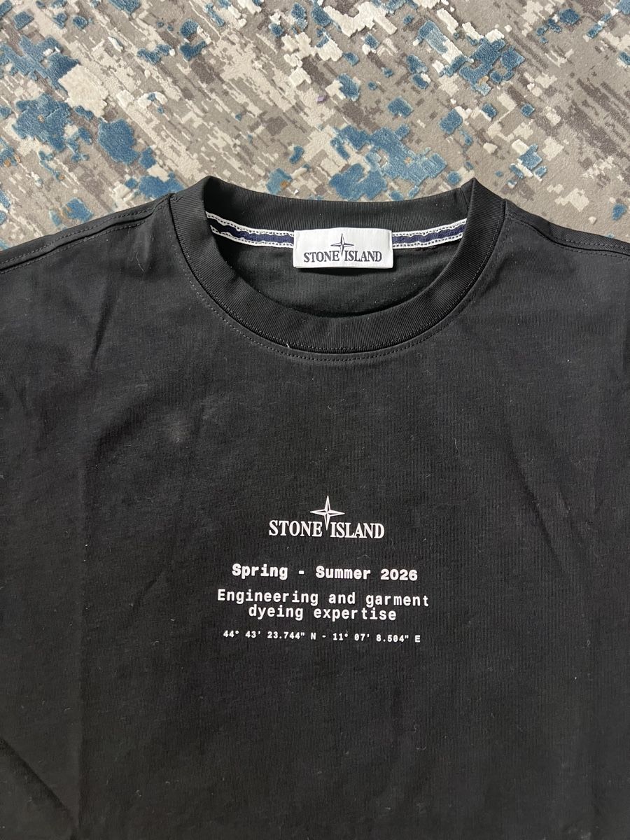 T-shirt: Stone Island T-Shirt – Nuovo (secondo la descrizione) da Wattwil venduto da IBiDaFurDi 2