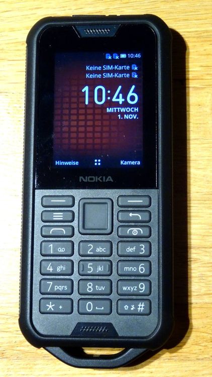 Téléphone Nokia 800 Tough Noir - Double SIM - Écran 2,4" - Pour Pièces Ou Réparation (défectueux)