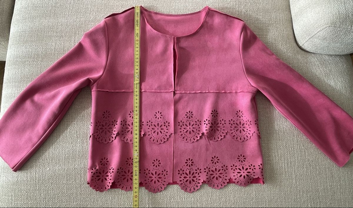 Giacche: Pinke Blazer Jacke mit Lochmuster – Usato da St. Moritz venduto da cri_h9tt 5