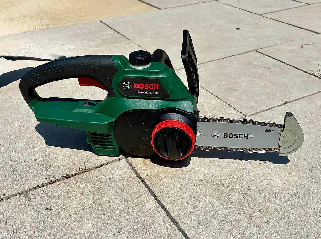 Bosch Tutti gli attrezzi: Ensemble d'outils de jardinage Bosch 18V – Usato da Bouveret venduto da uri_cq5w 1