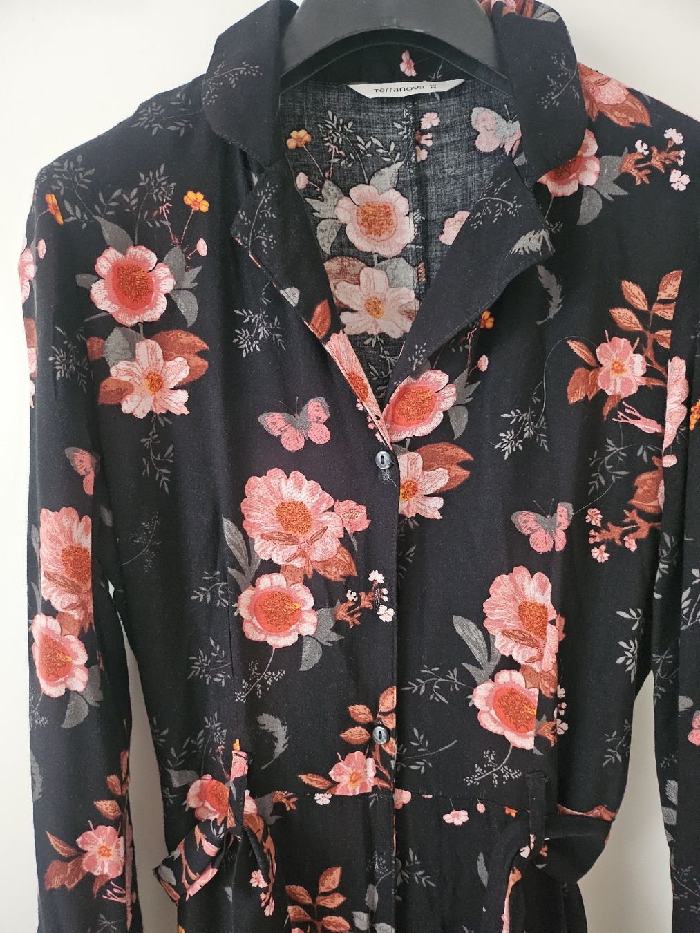 Kleider: Schönes Maxikleid mit Blumenmuster, Grösse M – Gebraucht aus Schupfart von Herz24 2