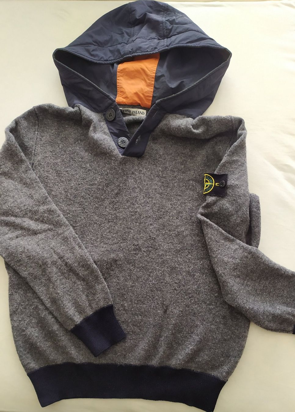 Stone Island Maglioni & Felpe: Pull STONE ISLAND XXL, capuche – Usato da Chezard St-Martin venduto da Loucail