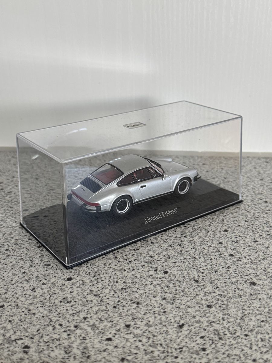 Porsche Modellini d'auto: Porsche 911 SC Modellauto 1:43 Limited Edition – Nuovo (secondo la descrizione) da Bonstetten venduto da Rocco02 1