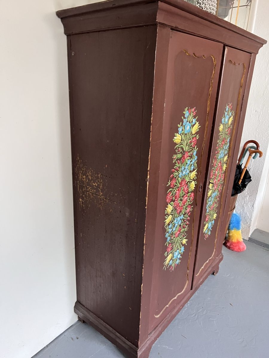 Armadi: Bauernschrank Original bemalt – Usato da Oetwil a.d. Limmat venduto da Claudia_Paradiesli 3