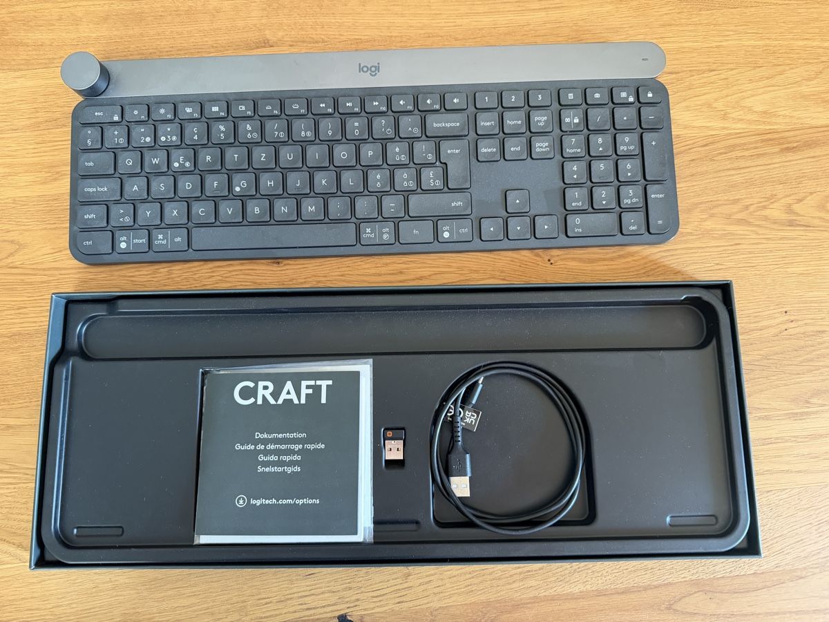 Logitech Tastaturen: Logitech Craft Tastatur inkl. Logitech MX Master 3S Mouse – Gebraucht aus Luzern von lang30 1