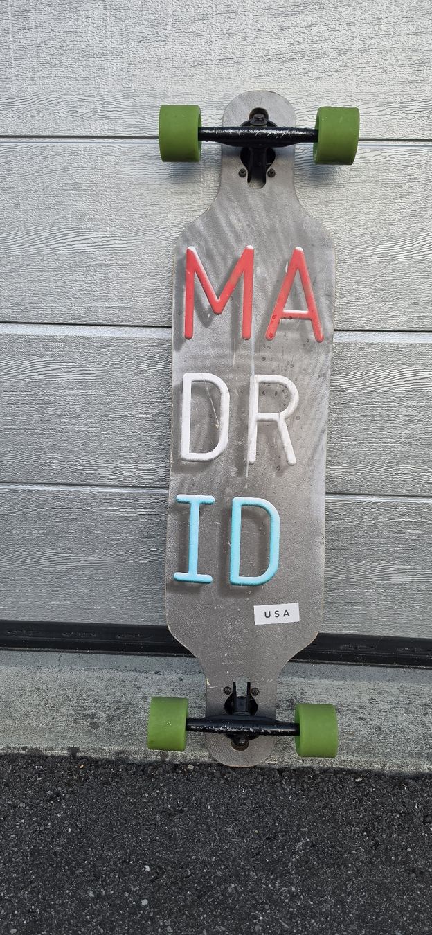 Madrid Skateboards: Longboard – Gebraucht aus Oberentfelden von Trudette2020 1