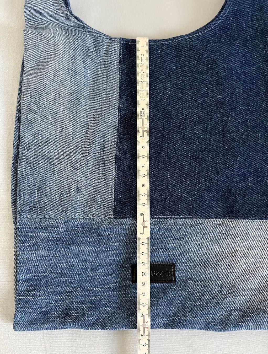 Borse da donna: Sac en jean REWORK – Nuovo e nell'imballaggio originale da Le Crêt-p-Semsales venduto da staglione69 5