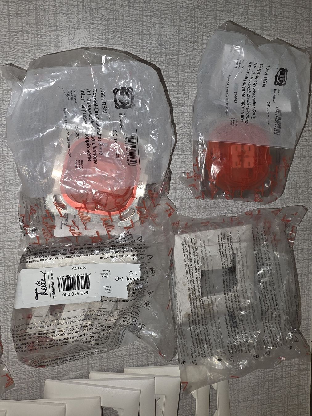 Feller Interruttori: Feller EDIZIOdue div.Elektromaterial – Nuovo e nell'imballaggio originale da Haldi b.Schattdorf venduto da jos_vy29 1