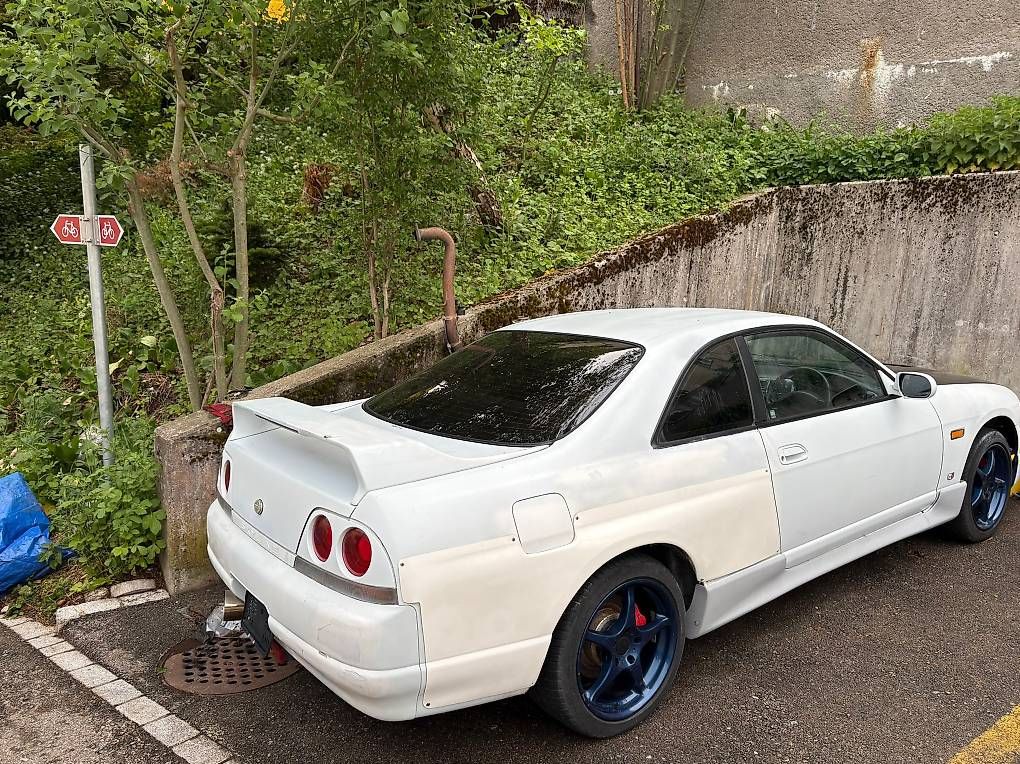Automobili: Nissan Skyline GTT R33 – Usato da Wald ZH venduto da dan_v62y
