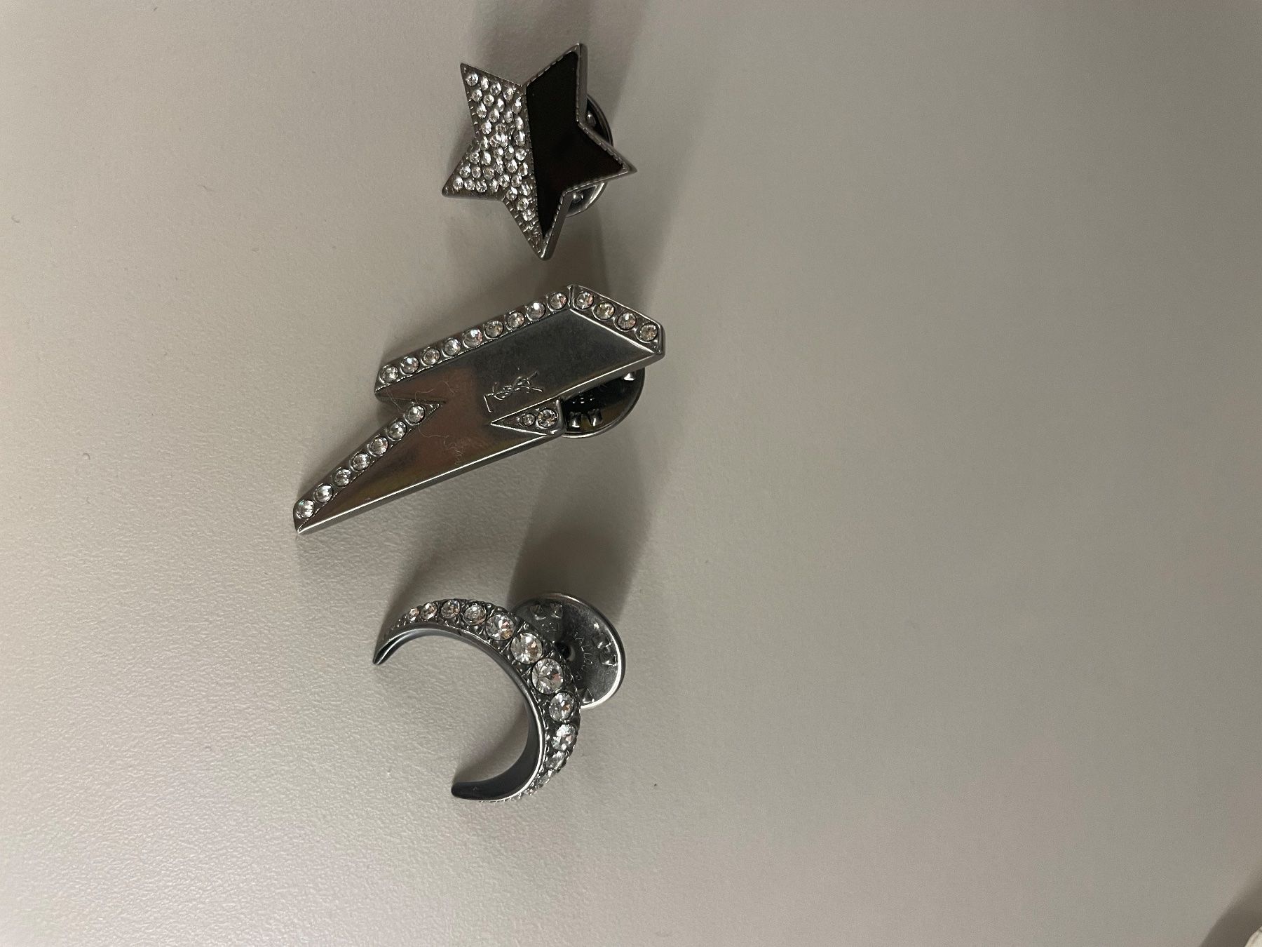 Spille & Fermagli: YSL brooch – Nuovo (secondo la descrizione) da Bülach venduto da Hrica21 1