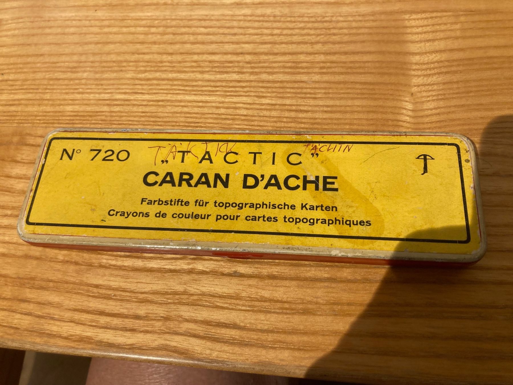 Caran D'Ache Stifte & Marker: CARAN D'ACHE  "T A C T I C " – Gebraucht aus Hombrechtikon von Leonerina