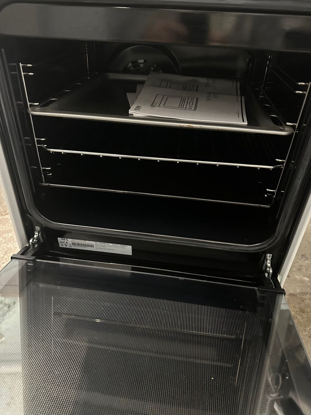 Cucine: AEG FEHA5KV112 Herd Weiss – Usato da Glattbrugg venduto da ani1234 2