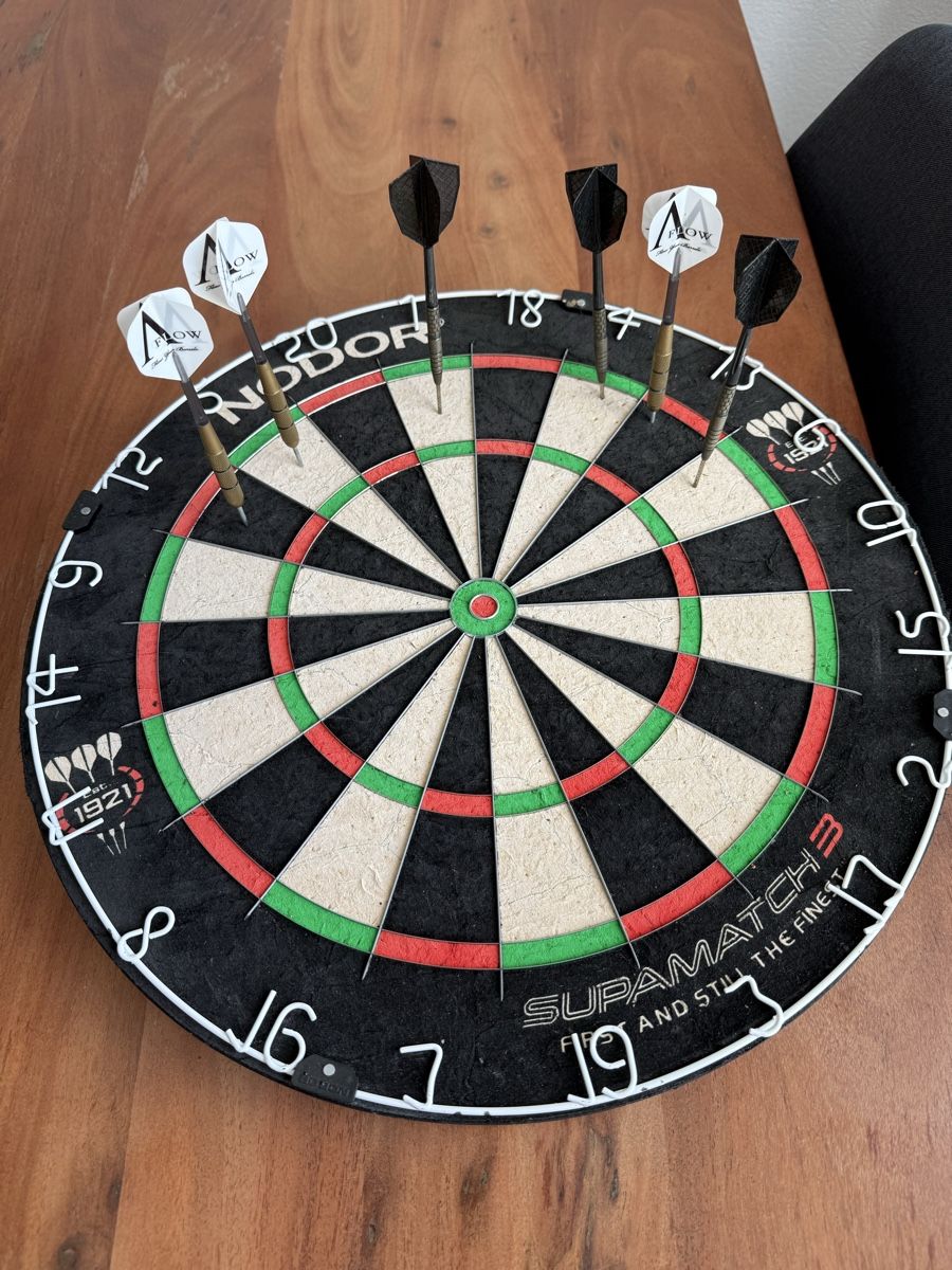 Giochi: Nodor Supamatch 3 dartboard – Usato da Zürich venduto da ant_y28b 2
