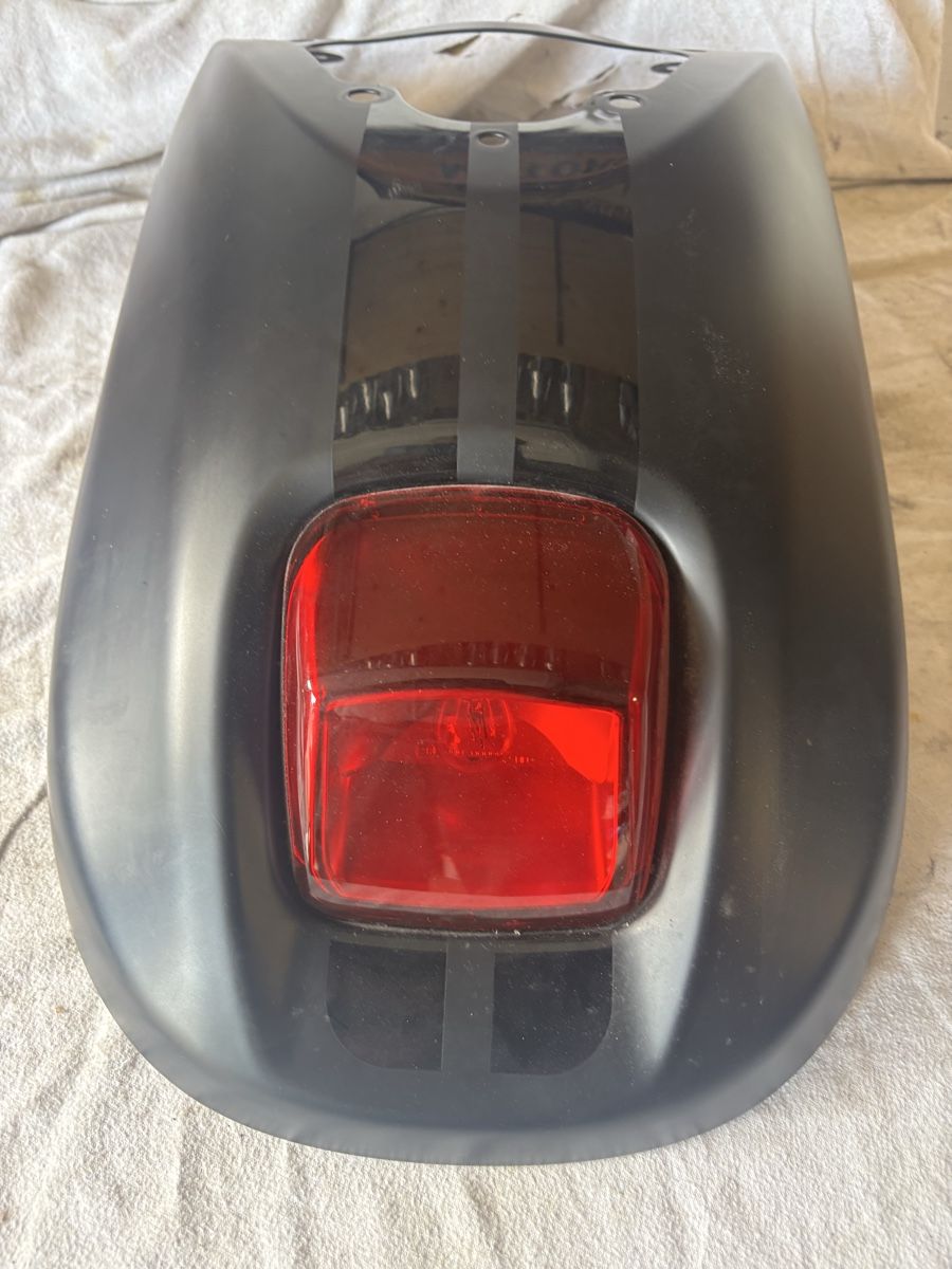 Harley-Davidson Toutes les pièces détachées moto: Harley Davidson Heckfender V-Rod – D'occasion à Schötz par Harley35 7