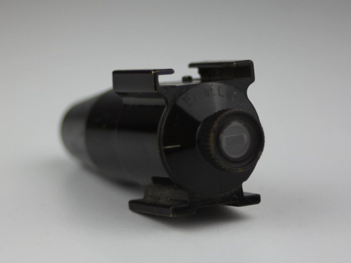 Leica Fotocamera: Leica VISOR Torpedo Finder – Usato da Basel venduto da IRMAundFRED 1