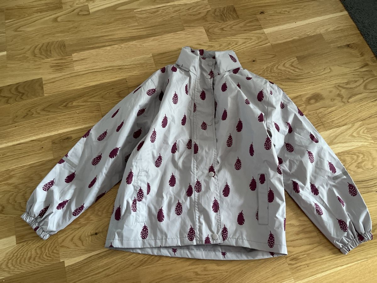 Giacche & Cappotti: Kinder Regenjacke Federprint  – Nuovo (secondo la descrizione) da Zürich venduto da Dita06