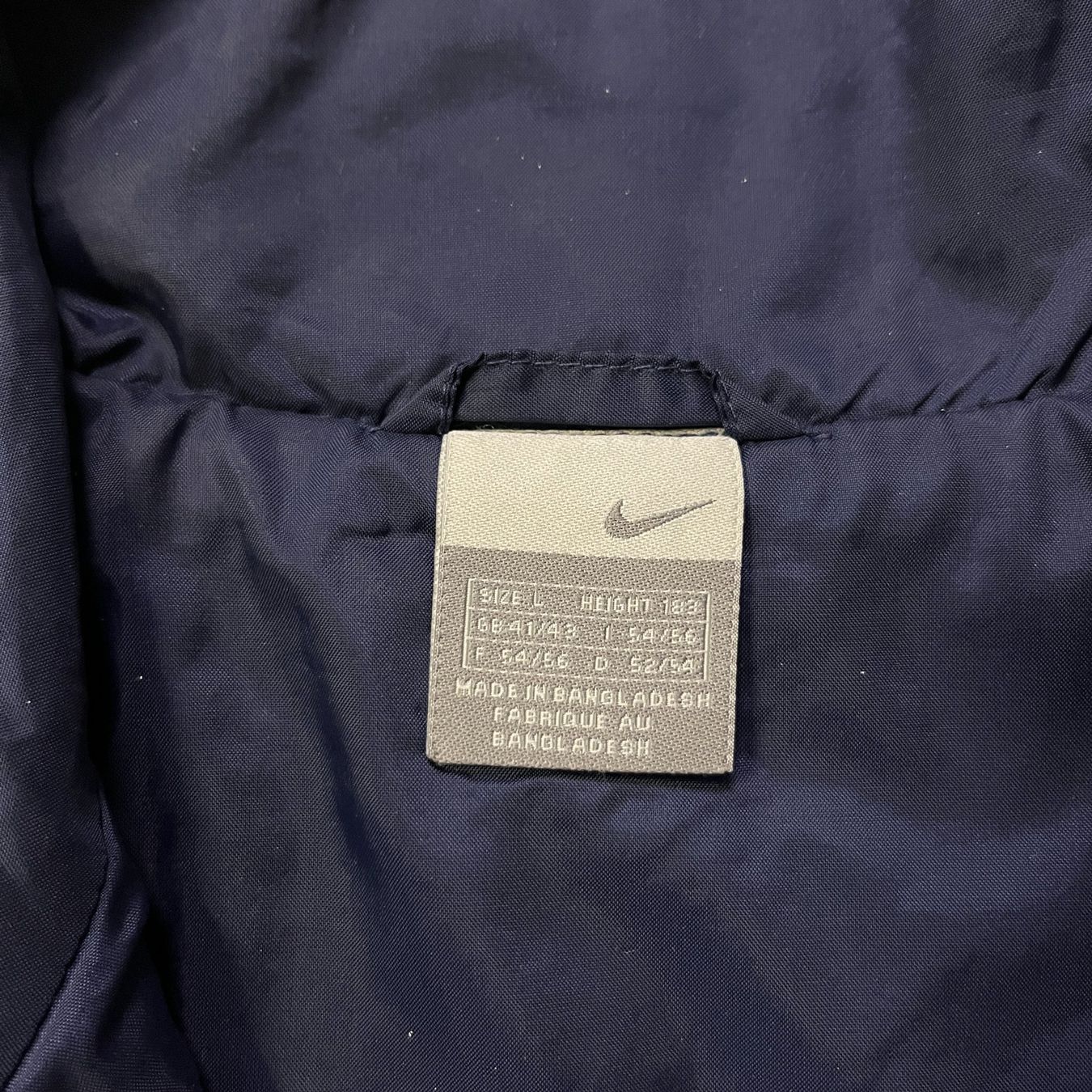 Nike Giacche: Vintage Nike Trackjacket (L) – Usato da Chamoson venduto da Sapoloshop 2