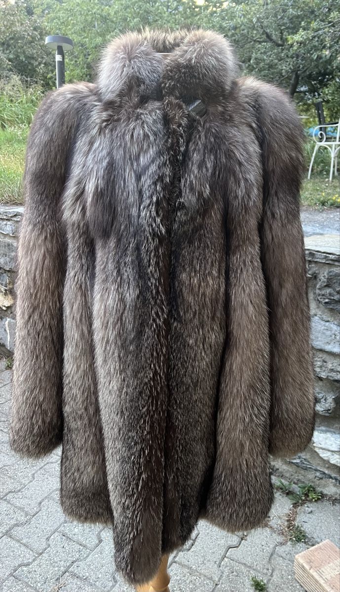 Cappotti: Manteau de fourrure – Usato da St-Pierre-Clages venduto da ste_xk6p
