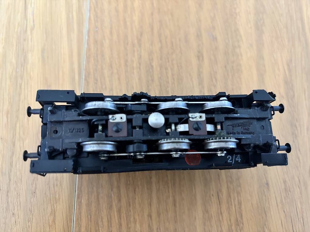 Fleischmann Modellini di ferrovie: Locomotive de la marque Fleischmann – Usato da Orbe venduto da car_8grw 4