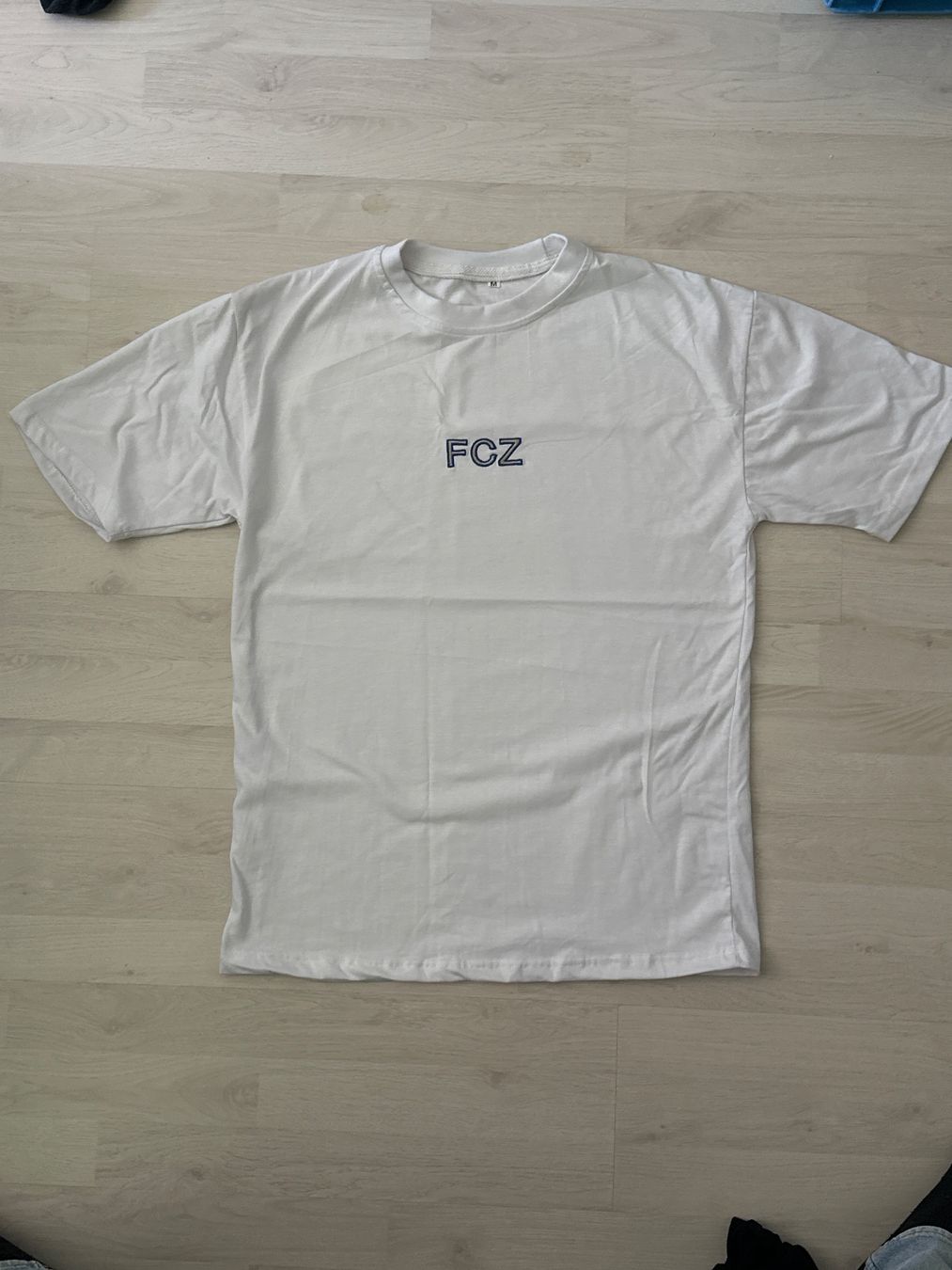 T-shirts: Fcz gestickt – Neuf (Voir description) à Zürich par Tzanu