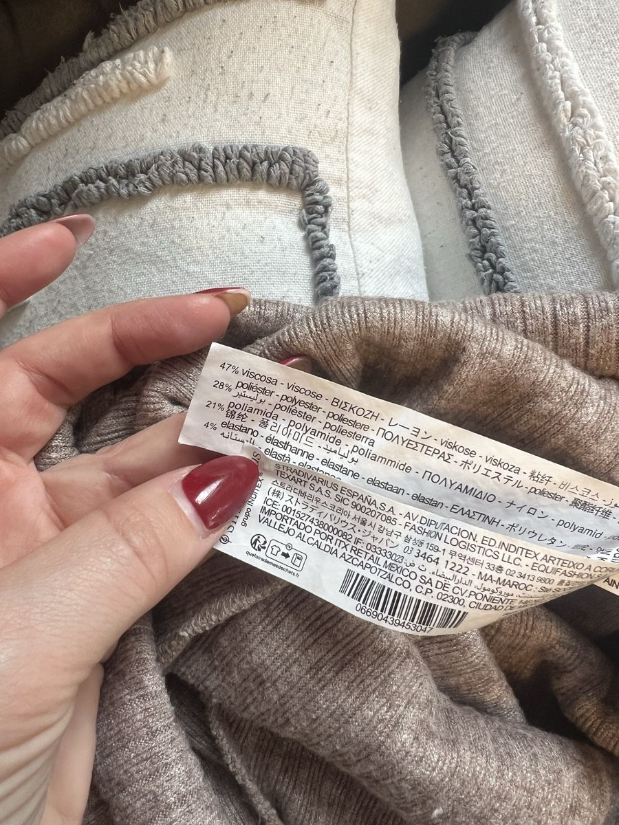 Stradivarius Maglioni & Felpe: Stradivarius Strickpullover Carmenstil, Grösse L, wie NEU – Usato da Wattwil venduto da skr_94 4