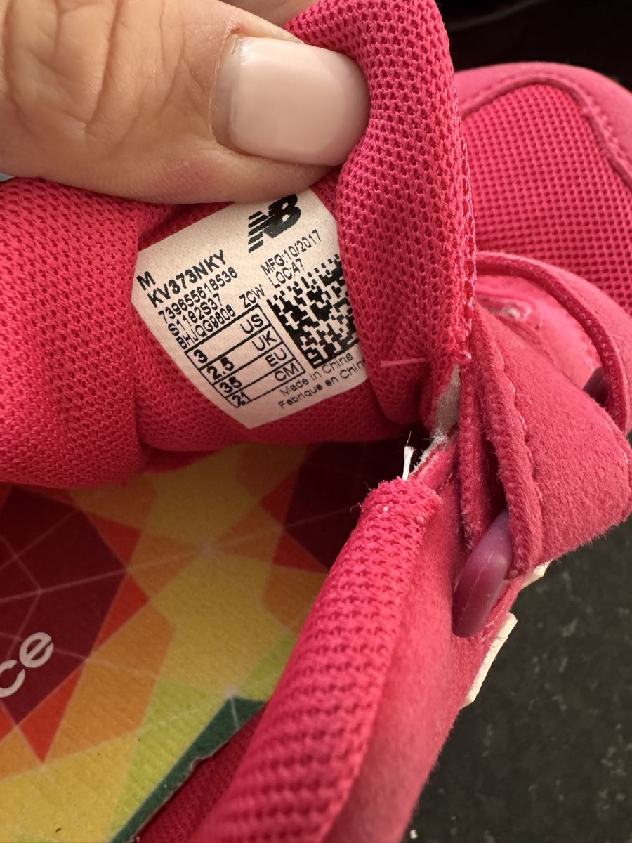 New Balance Scarpe per ragazze: new balance gr. 30 neu – Nuovo (secondo la descrizione) da Seengen venduto da Shiara 1