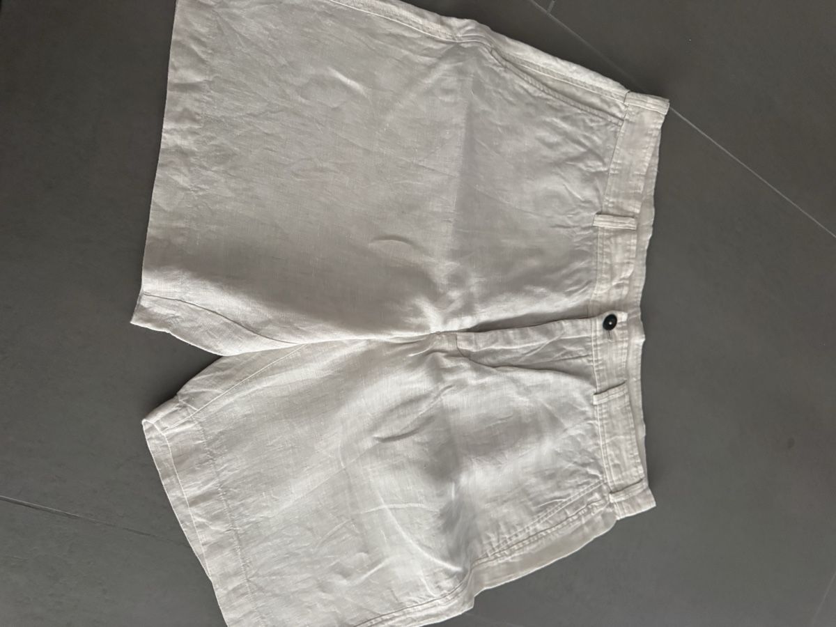 Massimo Dutti Pantaloni: Massimo Dutti Shorts – Usato da Reinach BL venduto da LejEm