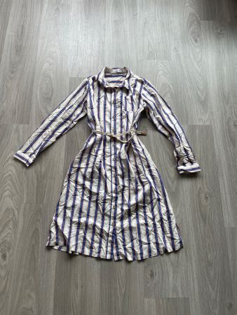 Gestreiftes Sommerkleid mit Taillengürtel, Gr. 158,TOP!