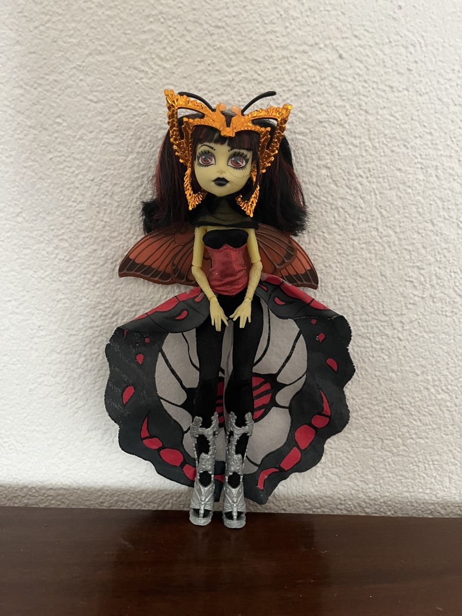 Bambole: Monster high doll Luna Mothews  – Usato da Bern venduto da sha_7zwq