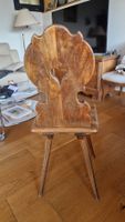 table et chaises anciennes