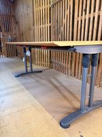 Bürotisch höhenverstellbar