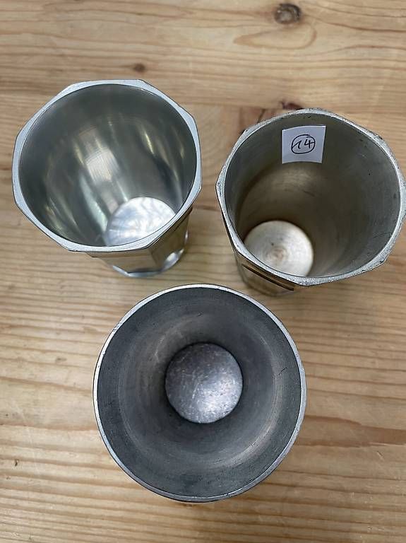 Sonstiges zum Sammeln & Seltenes: Zinnbecher diverse – Gebraucht aus Chur von cap_cj27 1