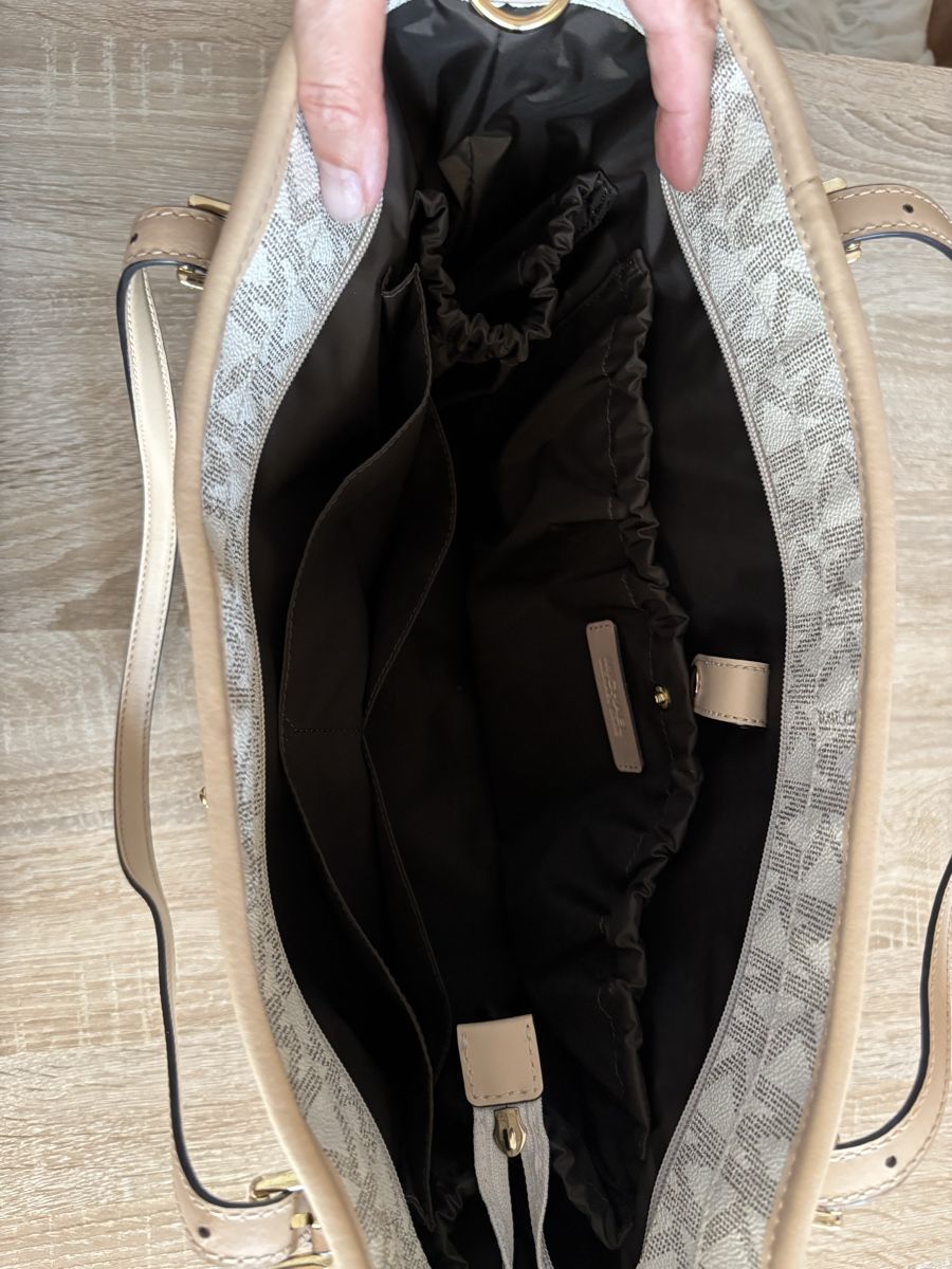 Michael Kors Borse da donna: Michael Kors Bag weiss/beige – Usato da Steckborn venduto da Fee19 3
