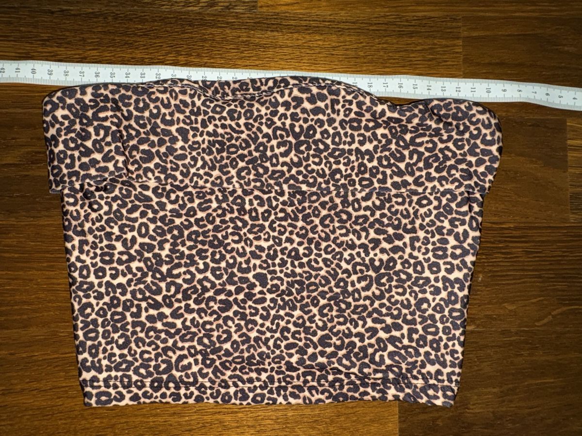 Bershka Top: Leopardenmuster Top, Grösse XS – Nuovo (secondo la descrizione) da Dübendorf venduto da lus_9275