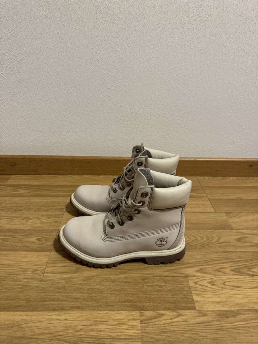 Timberland Scarpe da donna: Timberland Damen Leder Boots – Usato da Zürich venduto da alexandragarcia1