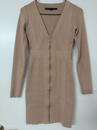 Guess Kleid beigefarben langarm Reissverschluss vorne