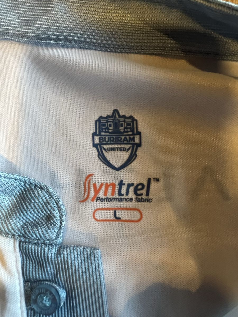Canottiere & Pantaloni: Buriram United Trikot – Usato da Neuendorf venduto da Raphi.B4 1